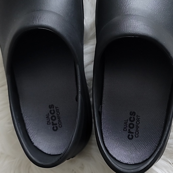 Crocs Work Clog - Picture 5 of 9